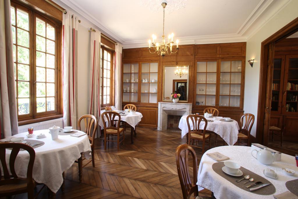Saint-Martin-aux-Chartrains Manoir Le Mesnil Bed & Breakfast エクステリア 写真