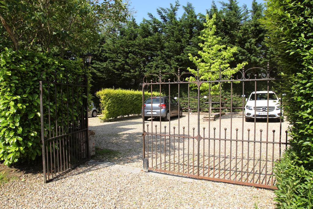 Saint-Martin-aux-Chartrains Manoir Le Mesnil Bed & Breakfast エクステリア 写真